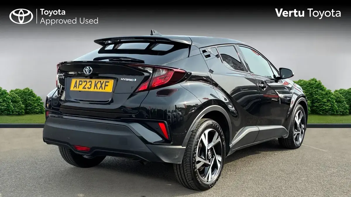 Used Toyota C-HR Design 122 HP (89 kW) 2023 Eclipse black (metallic paint) SUV