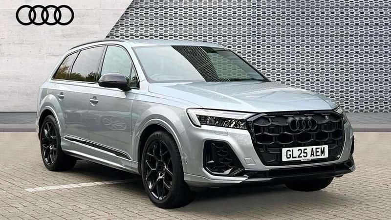 Silver Used 2025 Audi Q7 Black Edition SUV | £58,316 (Expensive) - Image 1/4