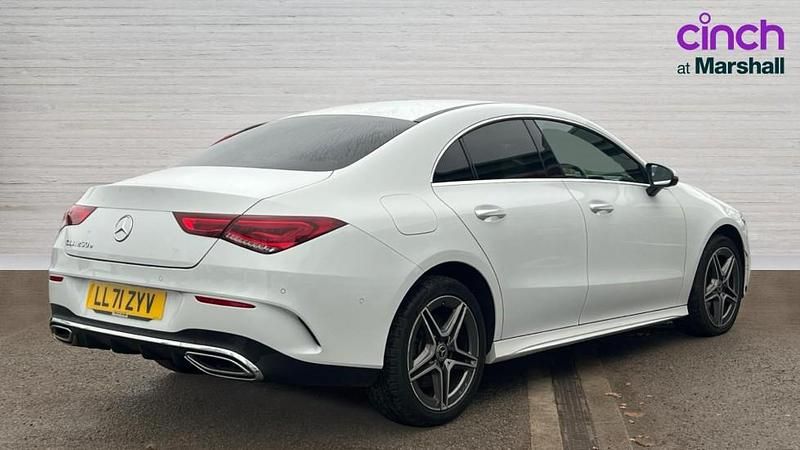 Used Mercedes E250 AMG Line Premium 218 HP (160 kW) 2022 White