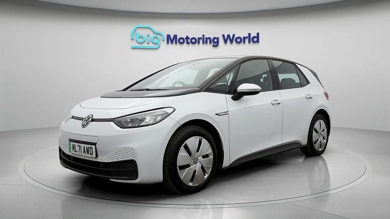Used VW ID.3 Pro Performance 150 kW (204 HP) 2021 White Hatchback