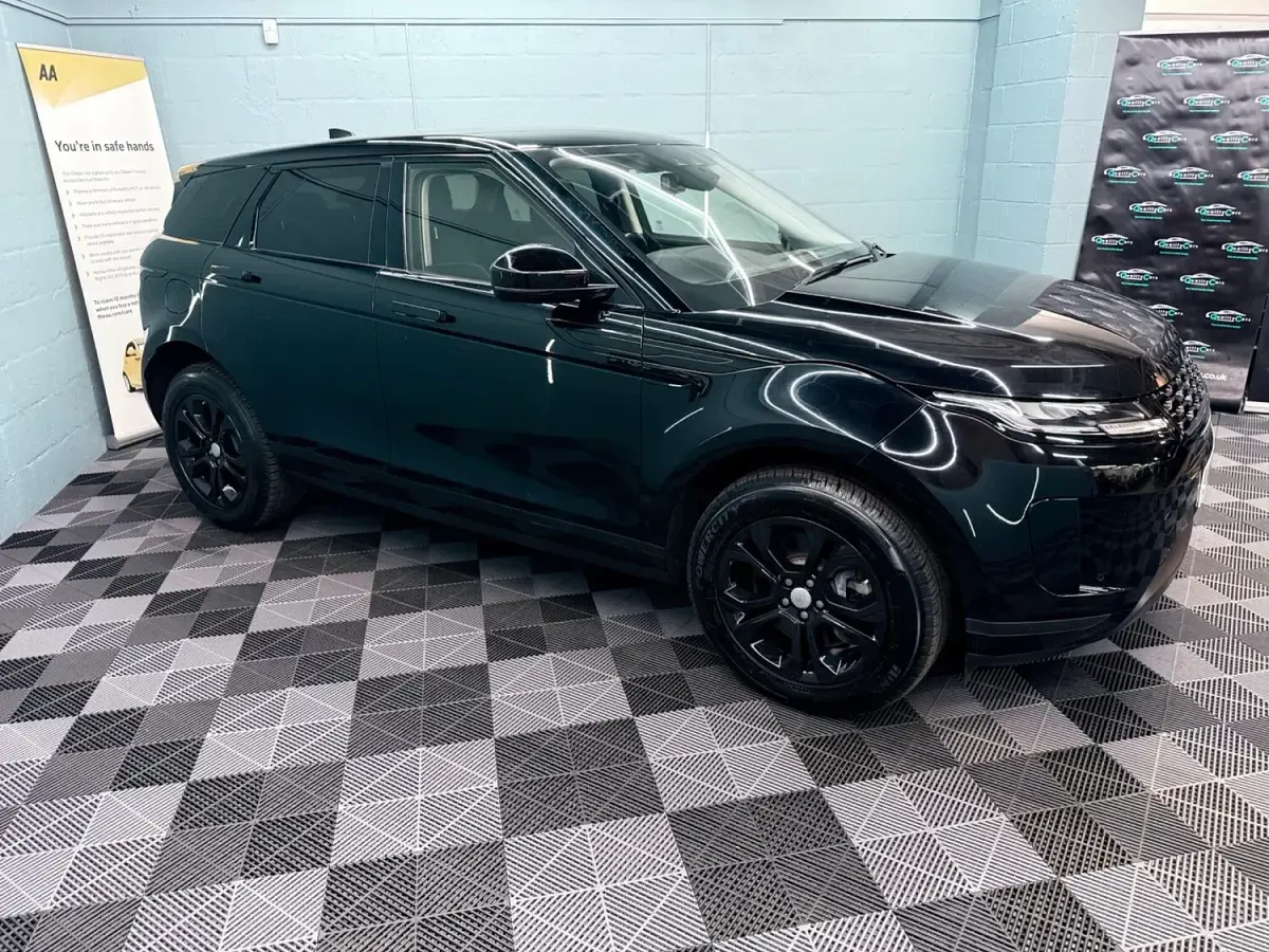 Used Land Rover Range Rover evoque S 2019 Black SUV