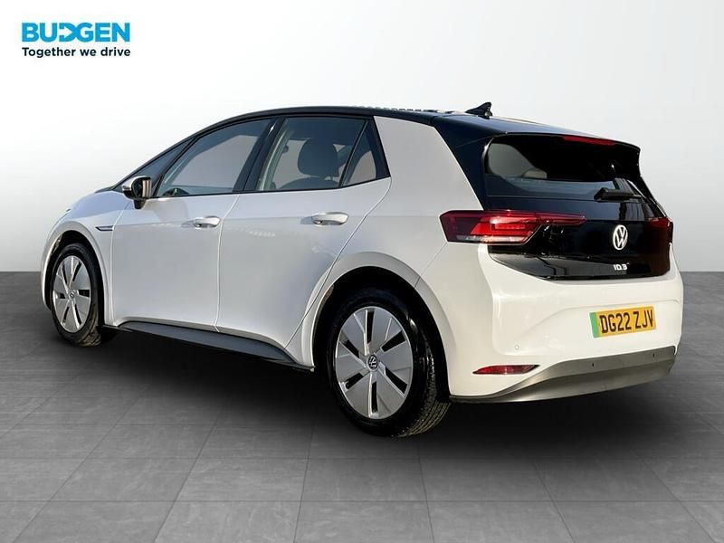 Used VW ID.3 Pro 106 kW (145 HP) 2022 White Hatchback