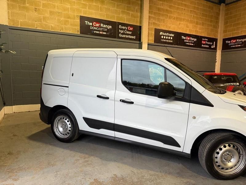 Second-hand Ford Transit Connect 75 CP (55 kW) 2017 Alb Monovolum