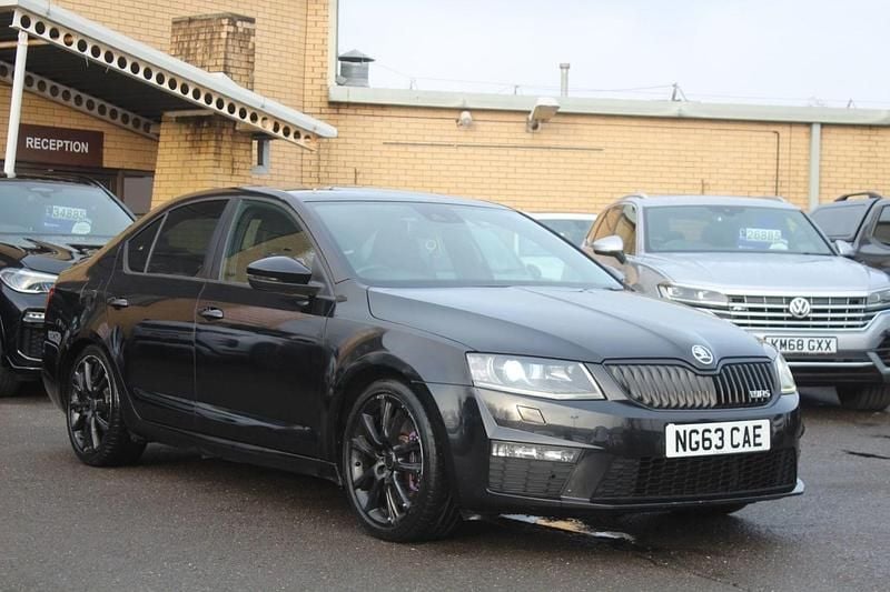 Black Used 2014 Skoda Octavia vRS Hatchback | £4,885 (Good price) - Image 1/4