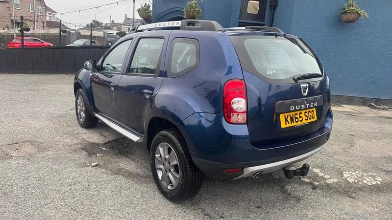 Used Dacia Duster Lauréate 110 HP (80 kW) 2015 Blue SUV