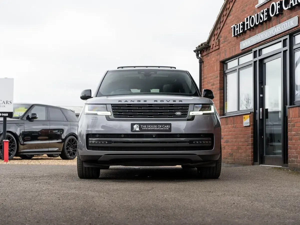 Used Land Rover Range Rover HSE 2025 Grey SUV