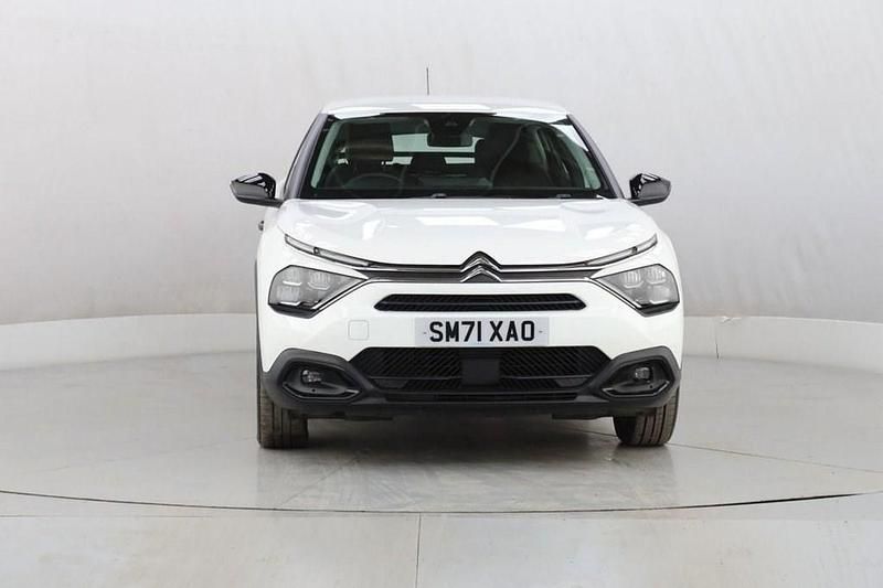 Used Citroën C4 PureTech 100 HP (73 kW) 2022 White Hatchback