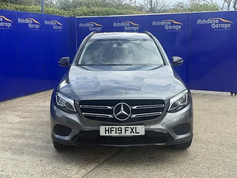 Used Mercedes GLC220 Urban 167 HP (122 kW) 2019 Grey SUV