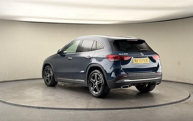 Used Mercedes GLA200 AMG Line Premium 163 HP (119 kW) 2022 Blue SUV