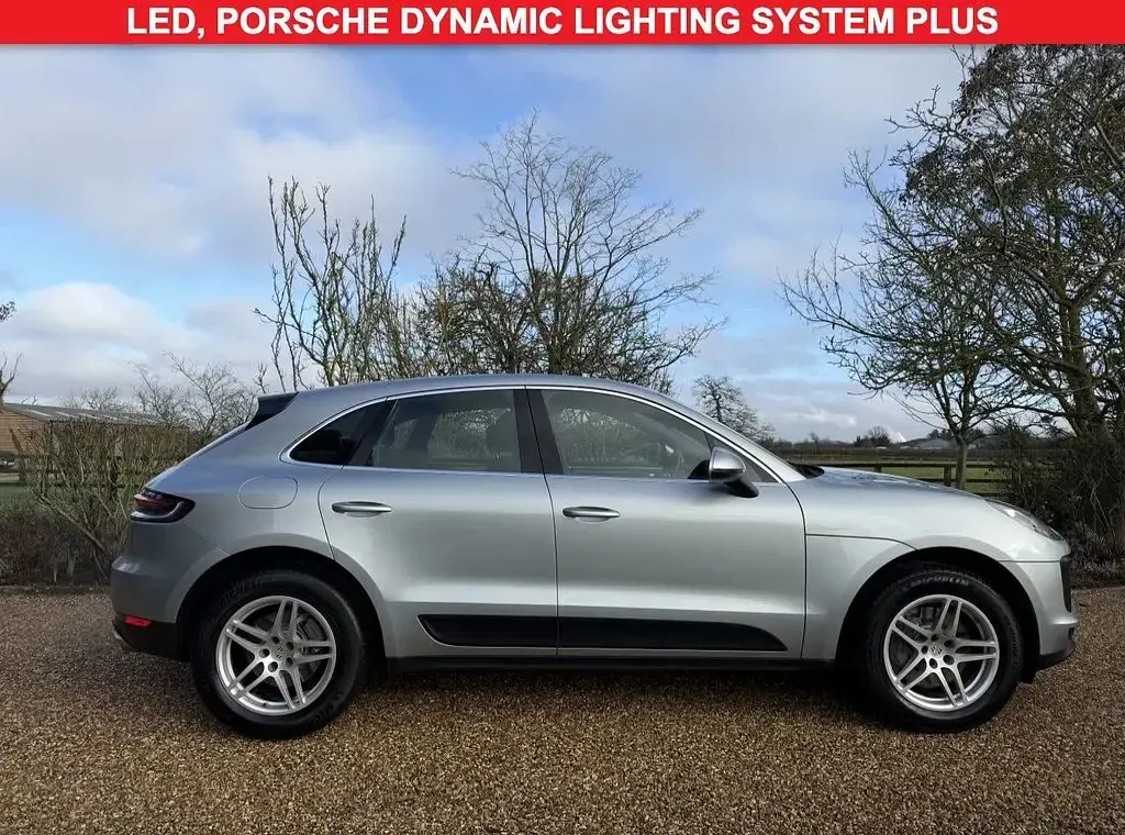 Used Porsche Macan 354 HP (260 kW) 2019 Silver SUV