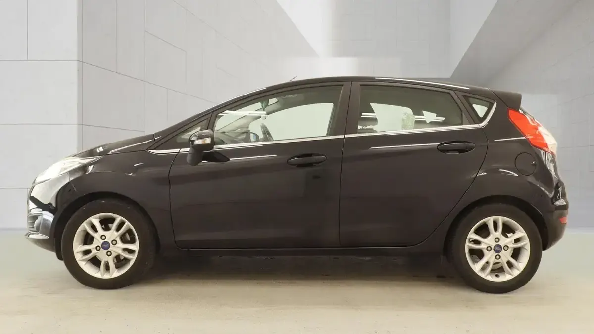 Used Ford Fiesta Zetec 2015 Black Hatchback