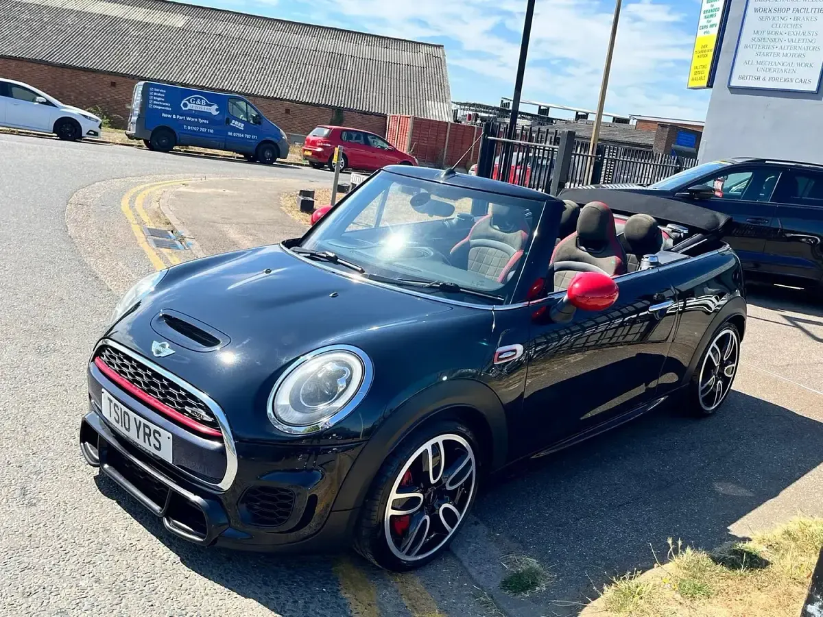Used Mini John Cooper Works Cabriolet 231 HP (169 kW) 2017 Black Cabriolet