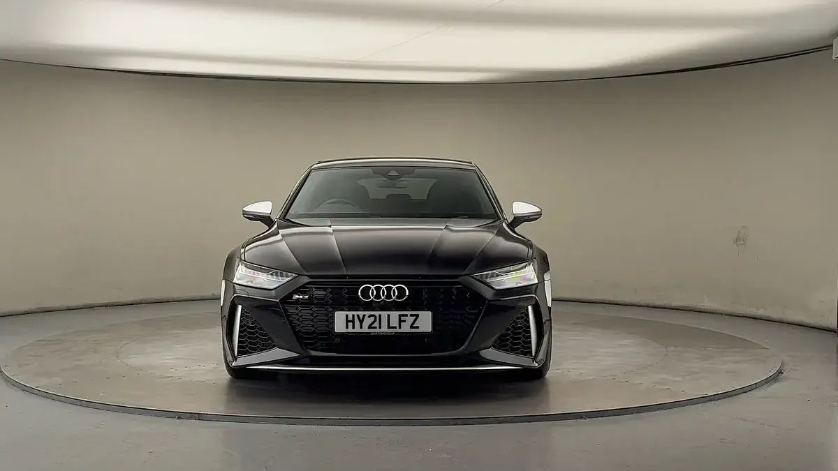 Used Audi RS7 Sportback Comfort 600 HP (441 kW) 2021 Sebring black crystal effect/sebring black crystal Hatchback