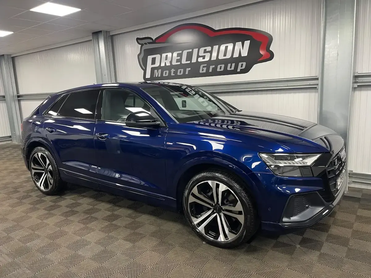 Used Audi Q8 286 HP (210 kW) 2018 Blue SUV