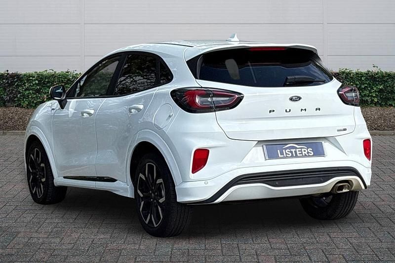 Begagnad Ford Puma ST-Line X 2021 Vit SUV