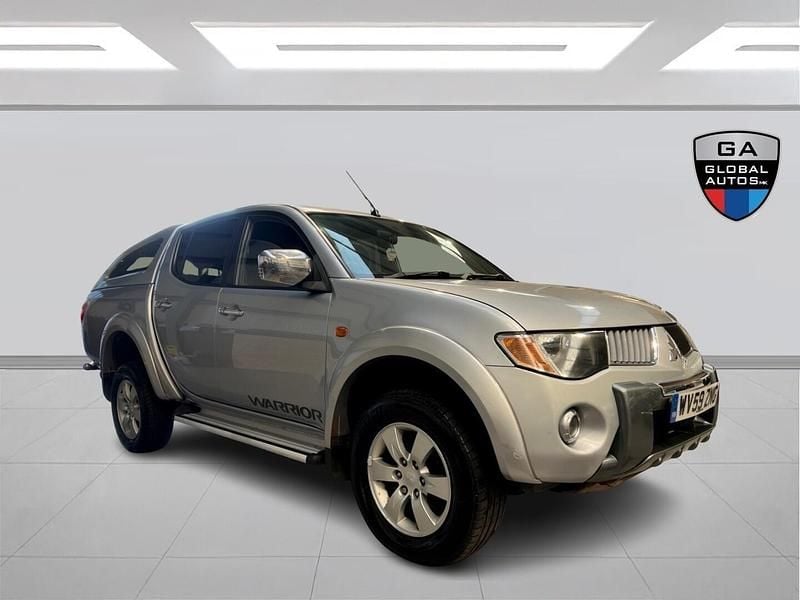 Silver Used 2009 Mitsubishi L200 Warrior Pickup | £6,990 (A bit pricey) - Image 1/3