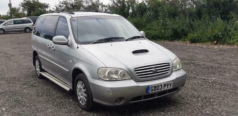 Used Kia Sedona LX 143 HP (105 kW) 2003 Silver MPV