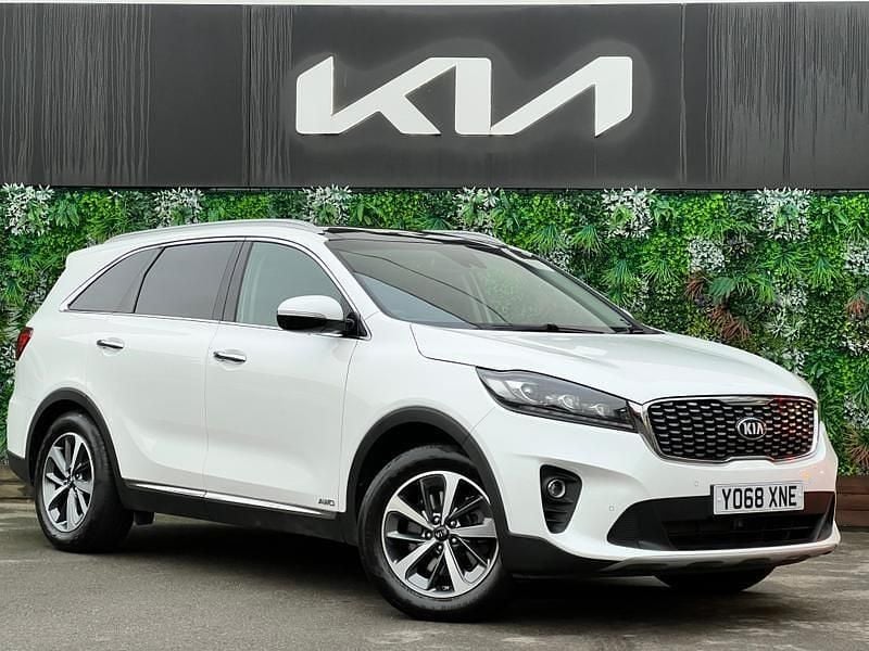 White Used 2019 Kia Sorento SUV | £19,995 (Fair price) - Image 1/4