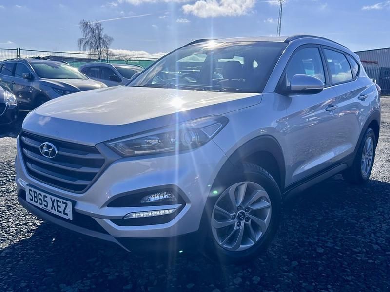 Used Hyundai Tucson SE 2015 Silver SUV