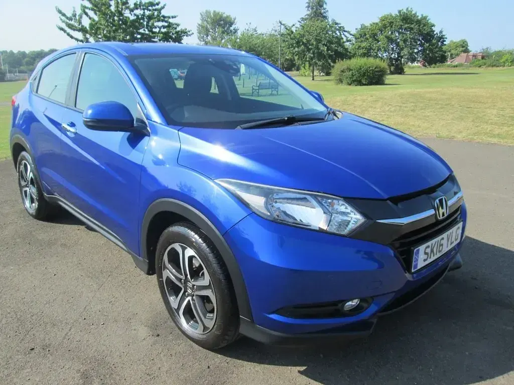 Used Honda HR-V SE 130 HP (95 kW) 2016 Blue SUV