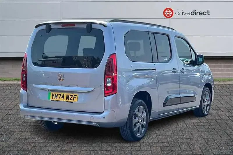 Used Vauxhall Combo Ultimate 100 kW (136 HP) 2024 Grey MPV