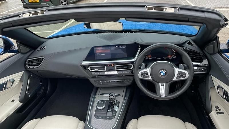 Used BMW Z4 M Sport 194 HP (142 kW) 2019 Blue Cabriolet