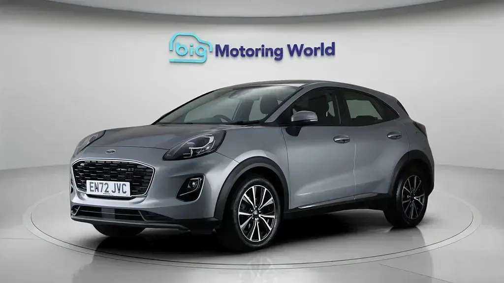 Usado Ford Puma Titanium 155 HP (114 kW) 2023 Prateado SUV