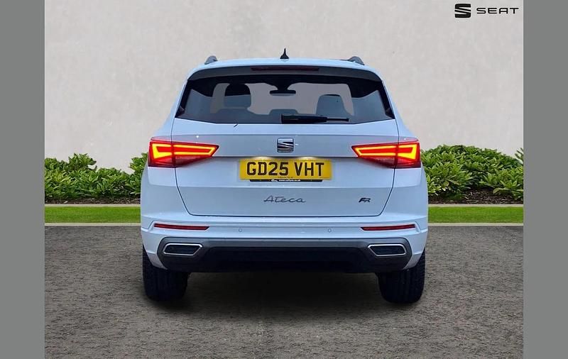 Used Seat Ateca FR Sport 148 HP (108 kW) 2025 White SUV