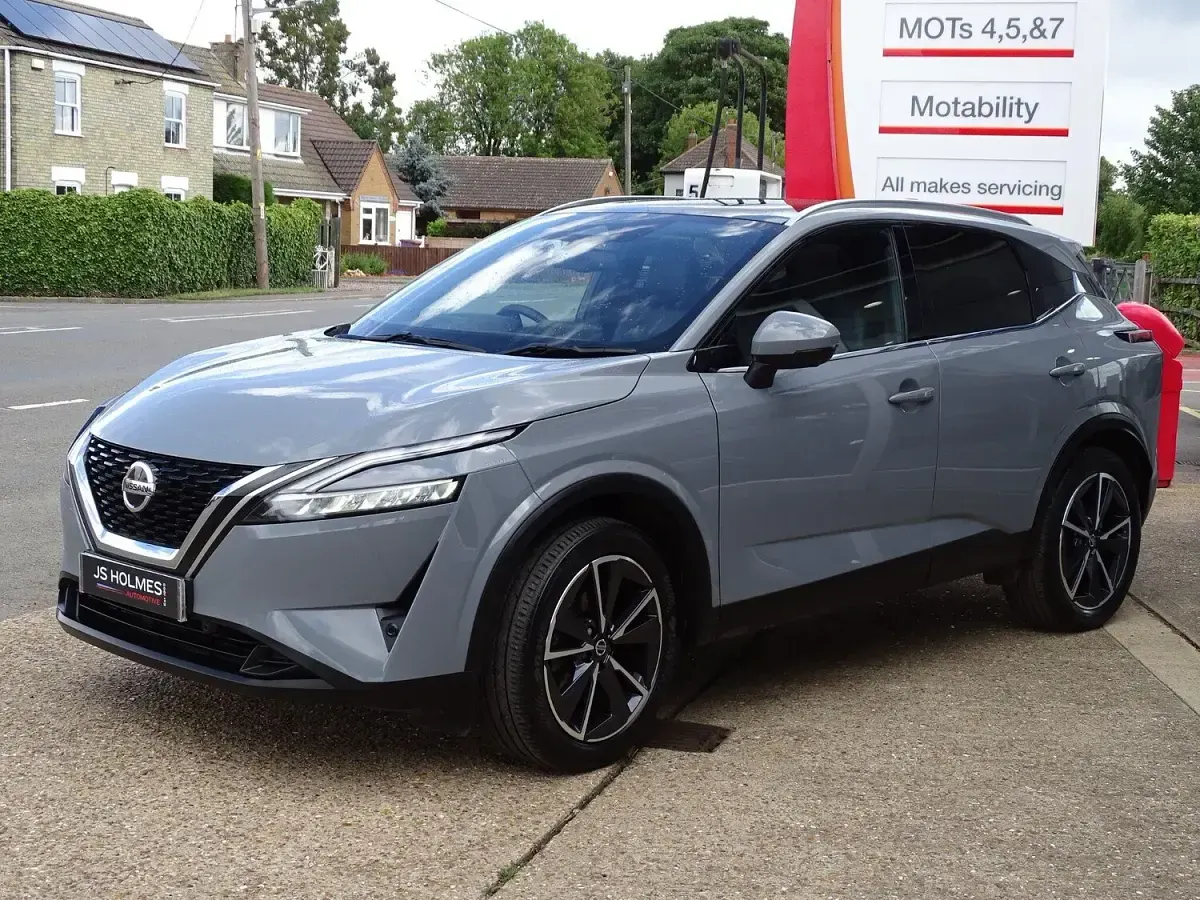 Used Nissan Qashqai Tekna 2022 Grey SUV