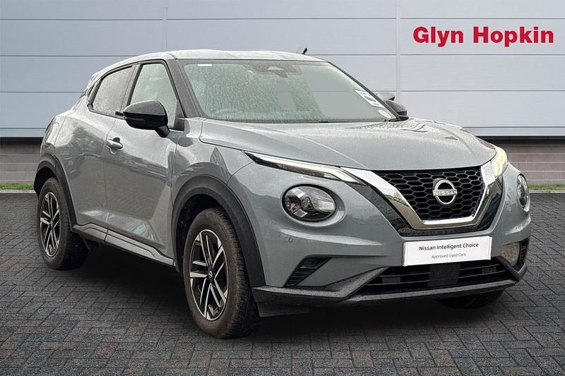Used Nissan Juke N-Connecta 114 HP (83 kW) 2025 Grey SUV