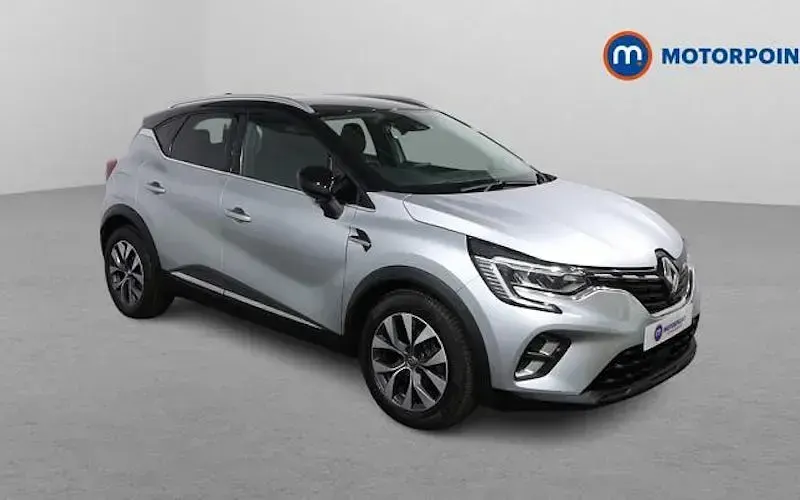 Begagnad Renault Captur Version S 140 HK (102 kW) 2022 SUV