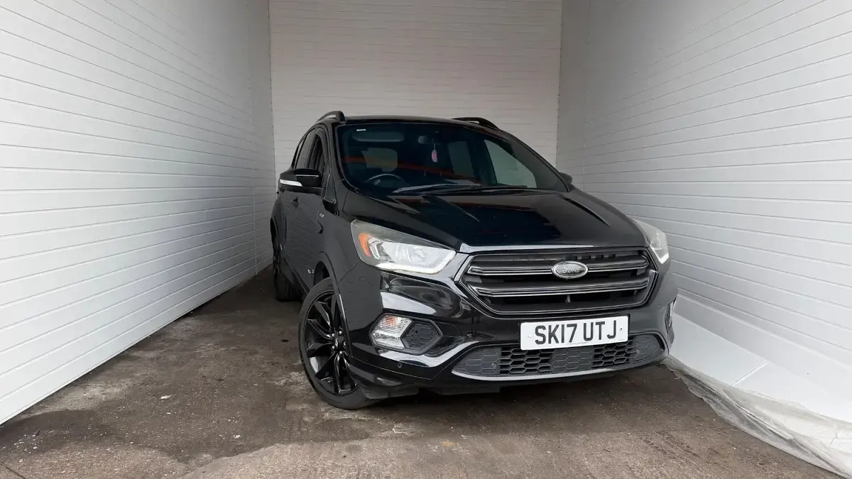 Used Ford Kuga ST-Line 180 HP (132 kW) 2017 Black SUV