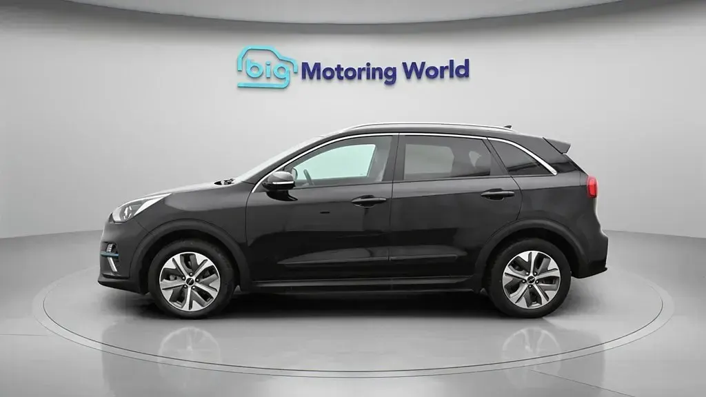 Begagnad Kia e-Niro 147 kW (201 HK) 2022 SUV