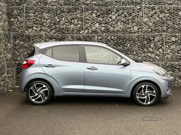 Used Hyundai i10 Premium 2025 Blue Hatchback