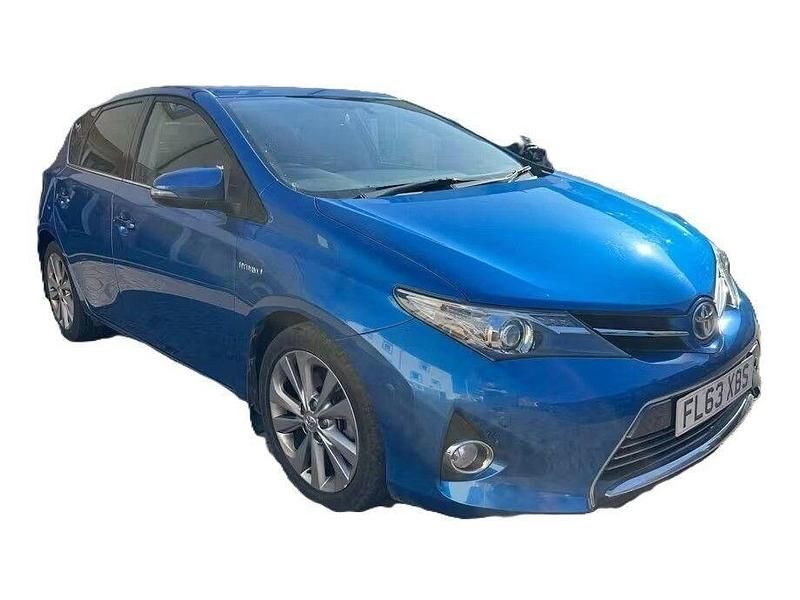 Used Toyota Auris Hybrid 136 HP (100 kW) 2013 Blue Hatchback