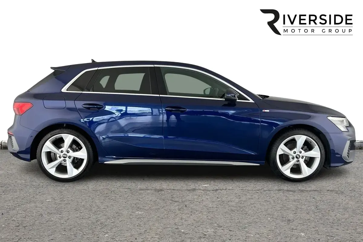 Used Audi A3 Sportback S-Line 150 HP (110 kW) 2023 Blue Hatchback