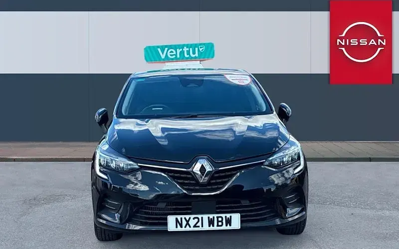 Used Renault Clio Iconic 101 HP (74 kW) 2020 Black Hatchback
