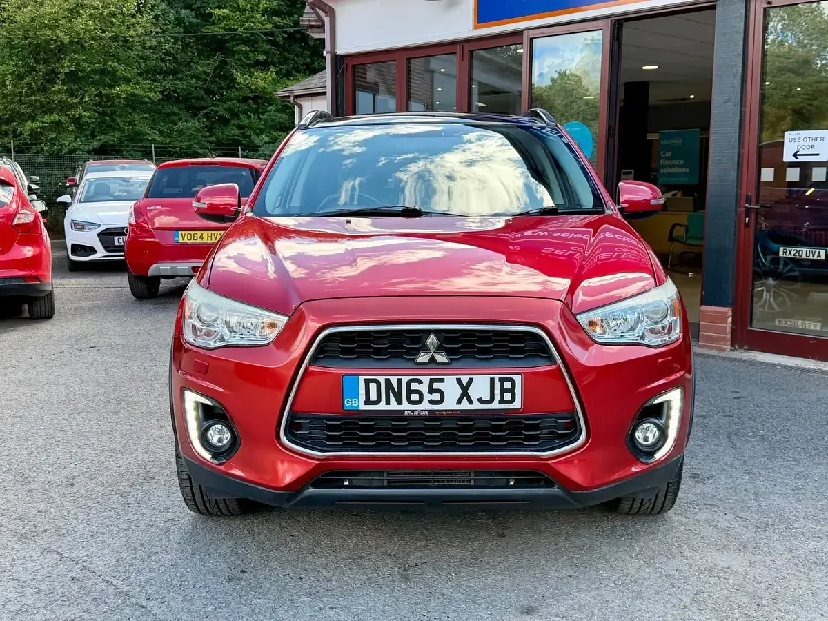 Used Mitsubishi ASX 147 HP (108 kW) 2015 Red SUV
