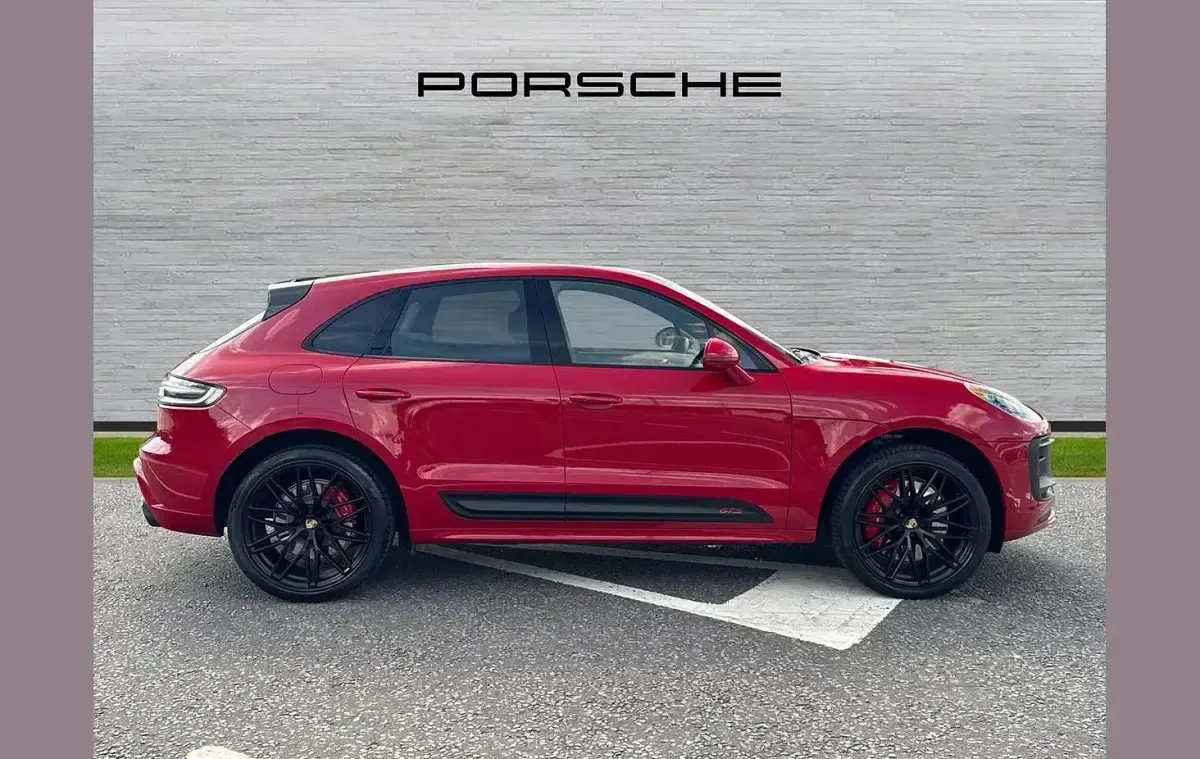Used Porsche Macan GTS 440 HP (323 kW) 2022 Red SUV