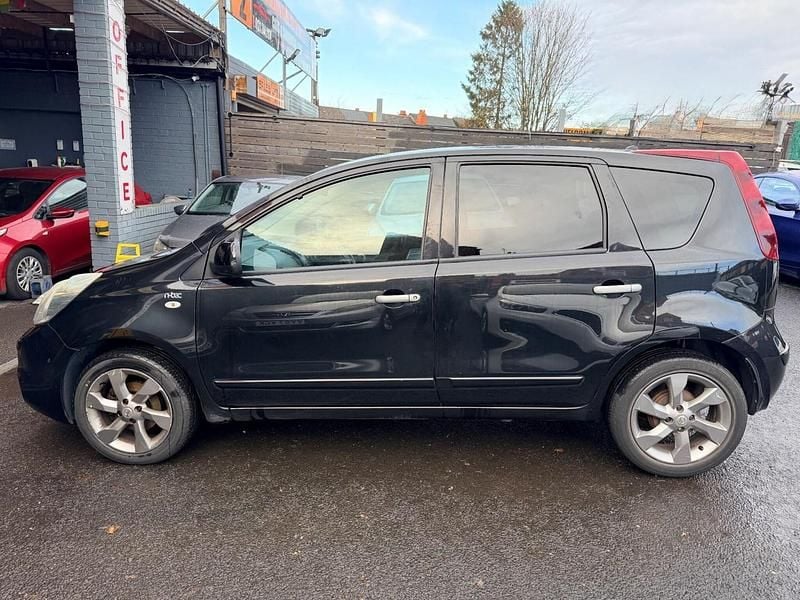 Begagnad Nissan Note N-TEC 2011 Svart Halvkombi