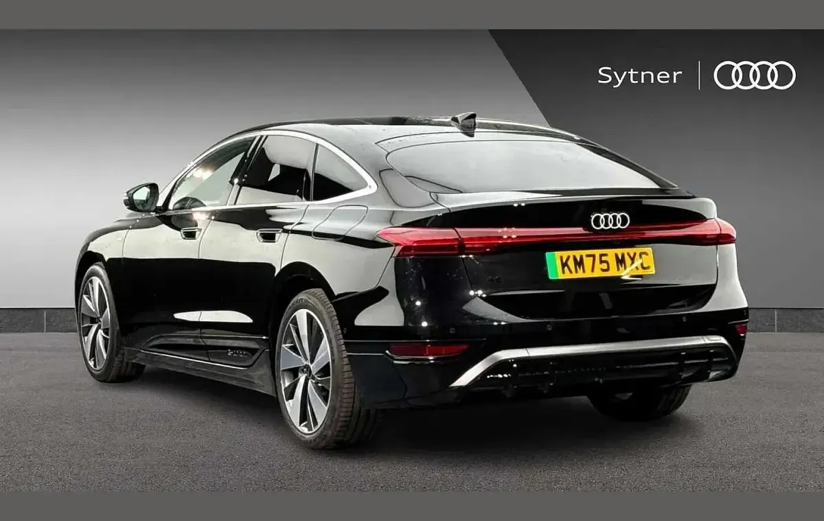 New Audi A6 e-tron S-Line 269 kW (367 HP) 2025 Black Hatchback