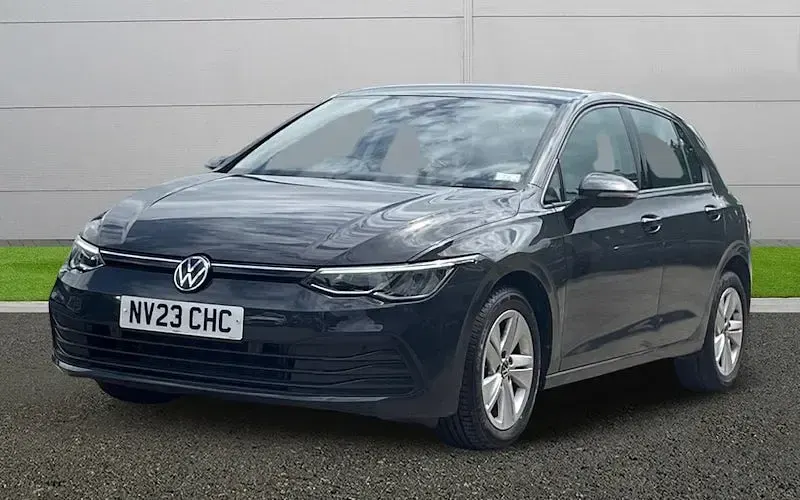 Used VW Golf VIII Life 110 HP (80 kW) 2023 Grey Hatchback