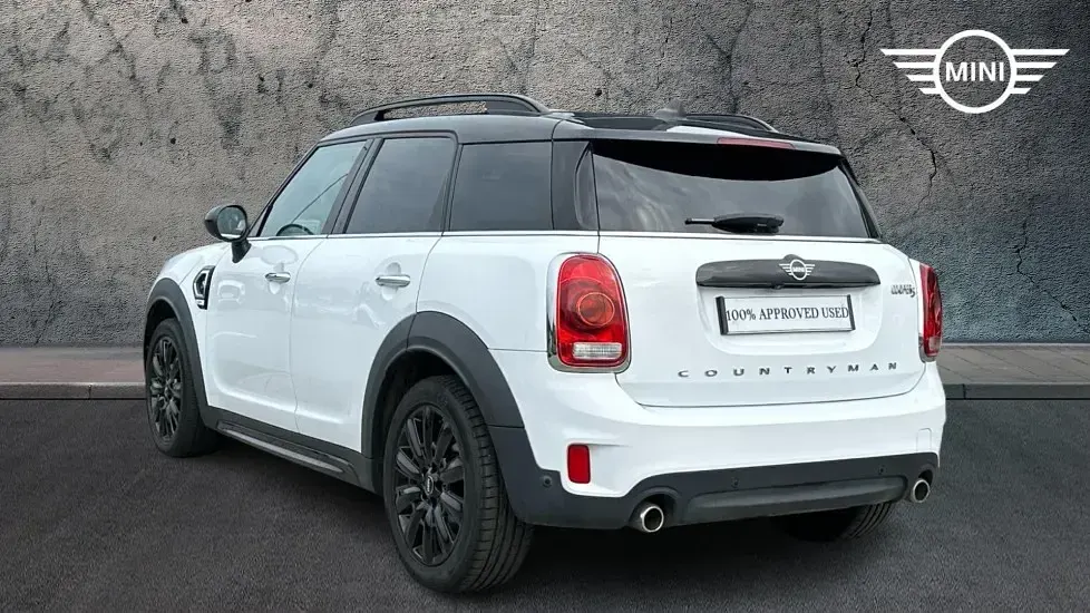 Used Mini Cooper S Countryman 189 HP (139 kW) 2018 White SUV