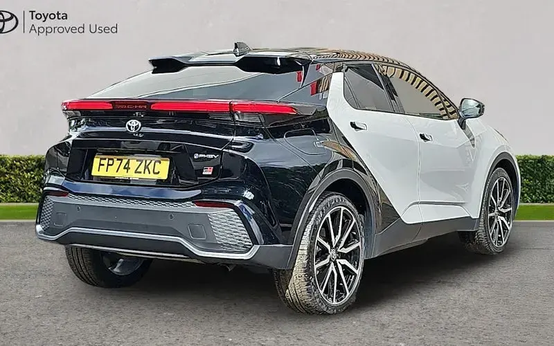 Used Toyota C-HR Sport 223 HP (164 kW) 2026 SUV