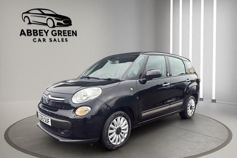 Used Fiat 500L Pop Star 95 HP (69 kW) 2015 Black MPV