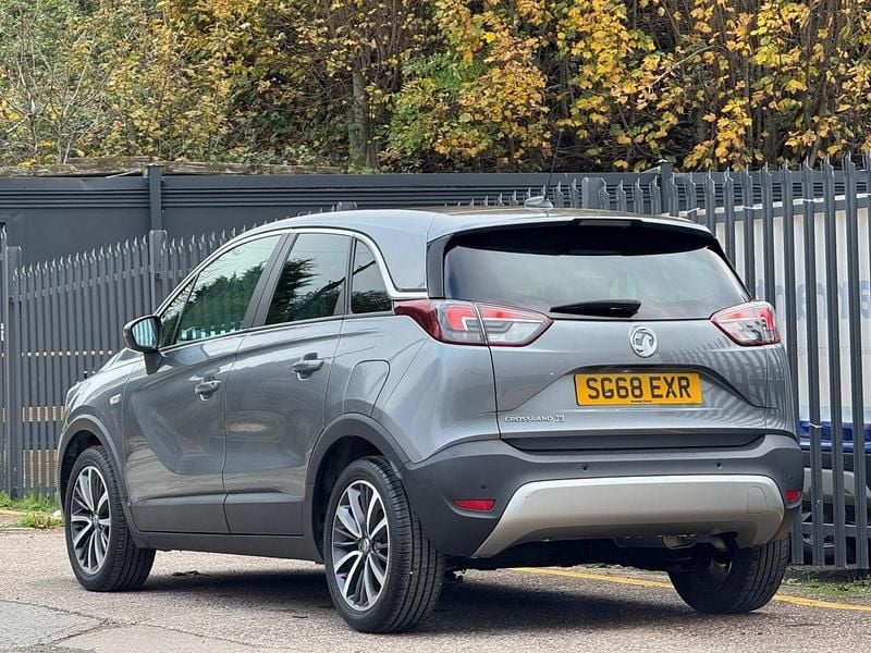 Used Vauxhall Crossland X Elite 81 HP (59 kW) 2018 Grey SUV