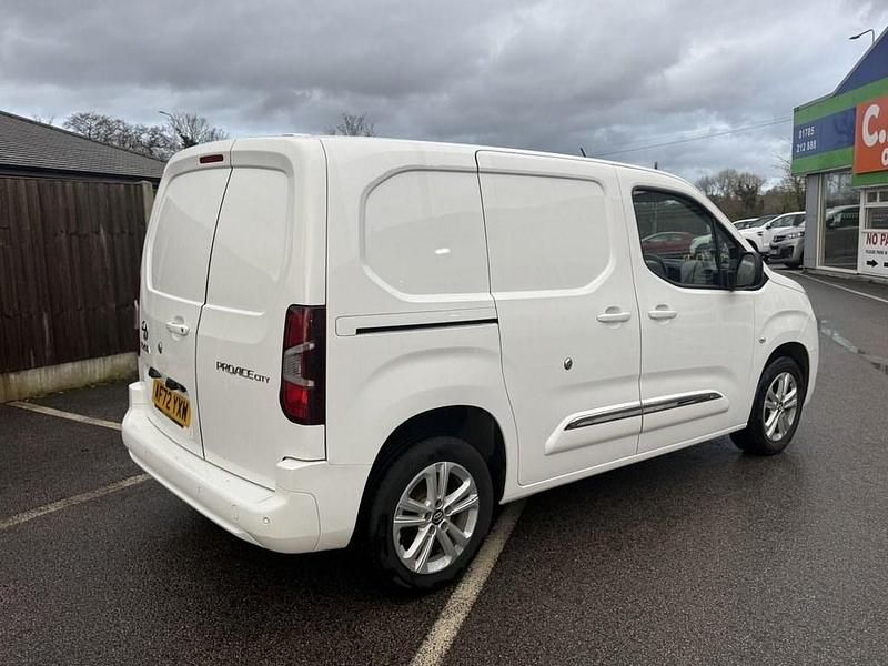 Used Toyota Proace Design 2022 White MPV