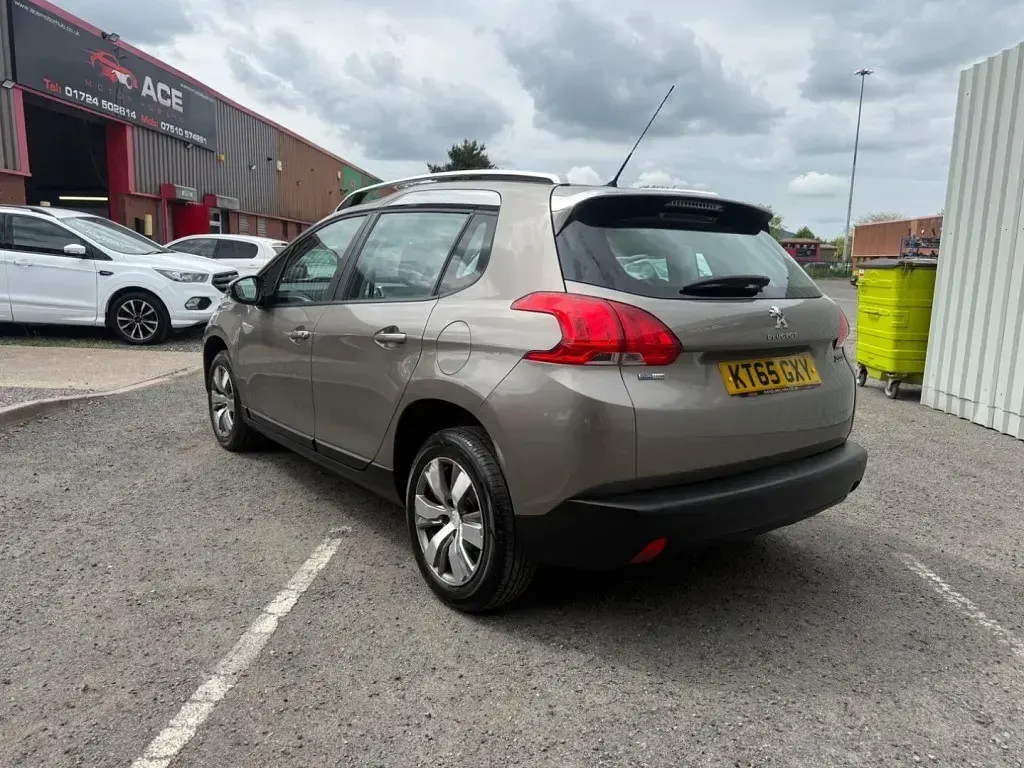 Używany Peugeot 2008 Active 2016 Szary SUV