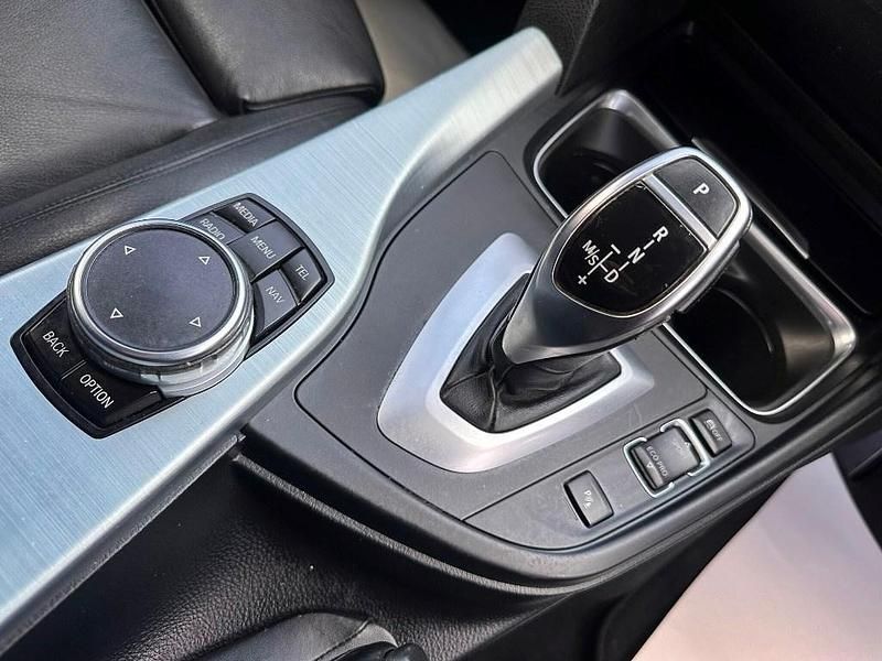 Used BMW 330 M Sport 258 HP (189 kW) 2015 White Sedan