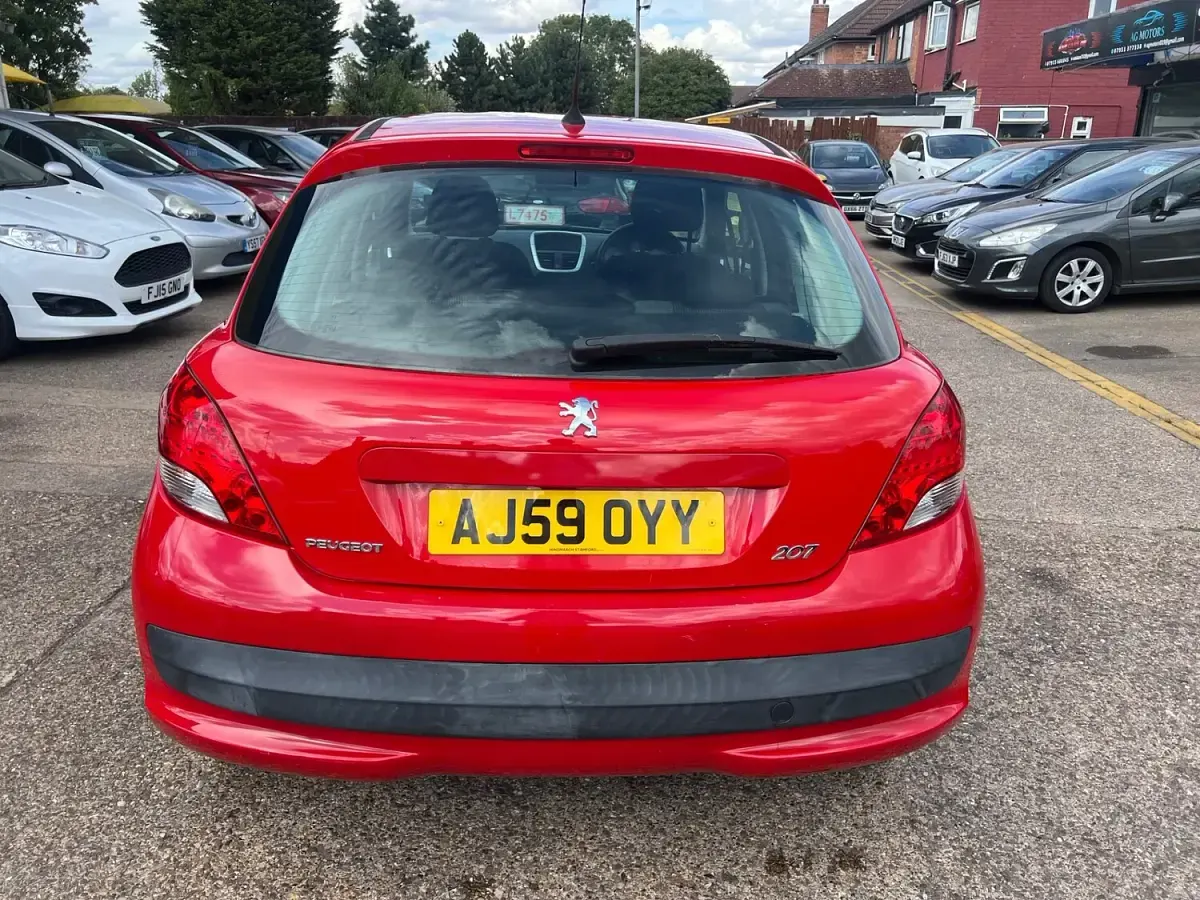 Used Peugeot 207 S 2009 Red Hatchback